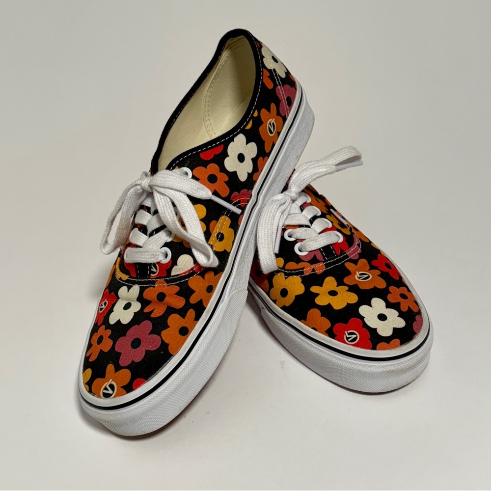 Vans Authentic 'Flower Print' VN000QERBML, Women’s 10.5, Men’s 9 Sneakers
